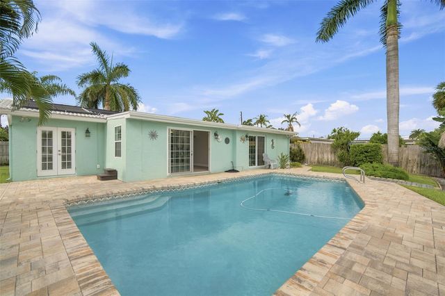 101 92ND AVENUE N, St Petersburg, FL 33702