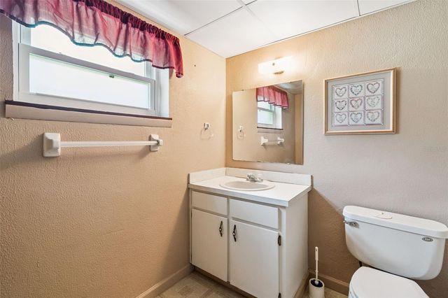 1869 KINGS POINT BOULEVARD, Kissimmee, FL 34744