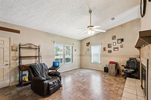 1869 KINGS POINT BOULEVARD, Kissimmee, FL 34744