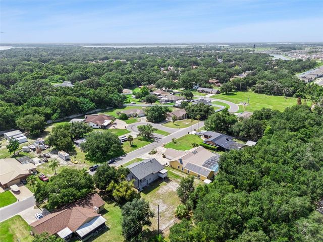 1869 KINGS POINT BOULEVARD, Kissimmee, FL 34744