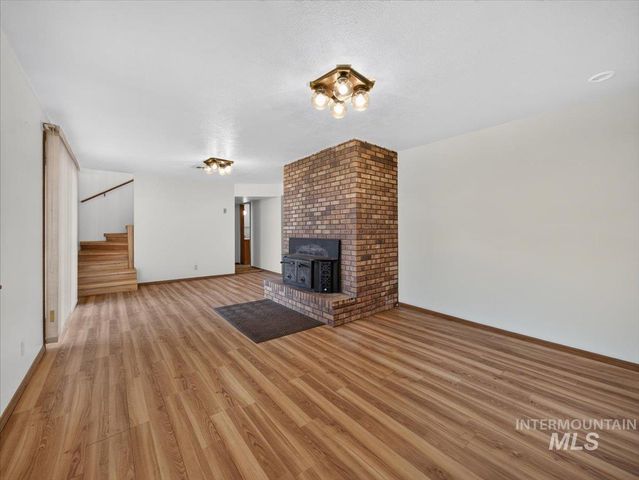 7300 Mustang Lane, Emmett, ID 83617