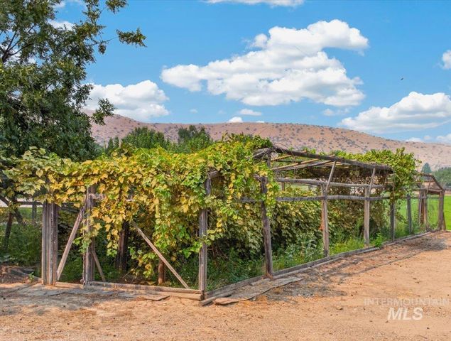 7300 Mustang Lane, Emmett, ID 83617