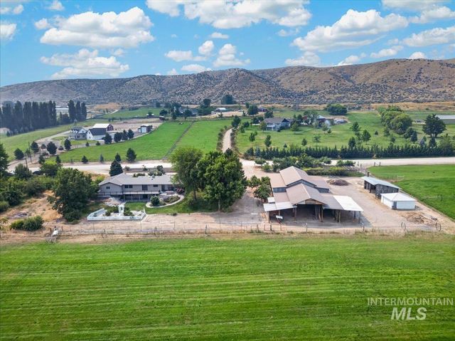 7300 Mustang Lane, Emmett, ID 83617