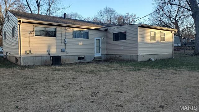 195 Clearview Drive, Florissant, MO 63033