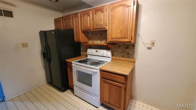 195 Clearview Drive, Florissant, MO 63033