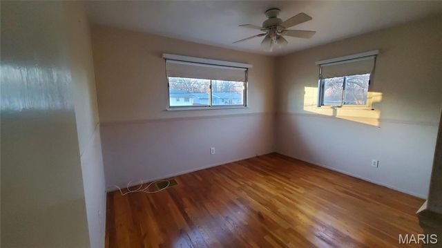 195 Clearview Drive, Florissant, MO 63033