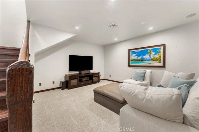 1481 Santa Cruz Street, Laguna Beach, CA 92651