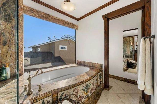 1481 Santa Cruz Street, Laguna Beach, CA 92651