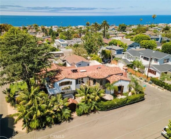 1481 Santa Cruz Street, Laguna Beach, CA 92651