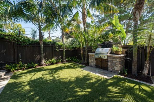 1481 Santa Cruz Street, Laguna Beach, CA 92651