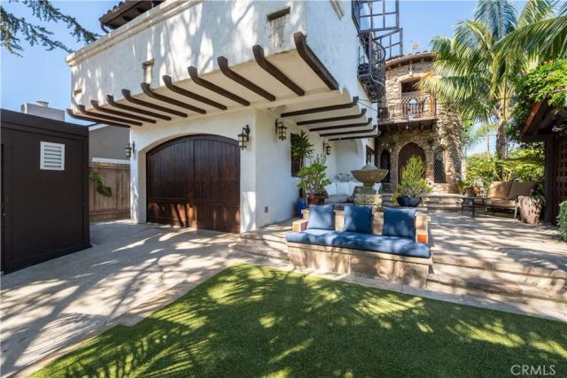 1481 Santa Cruz Street, Laguna Beach, CA 92651