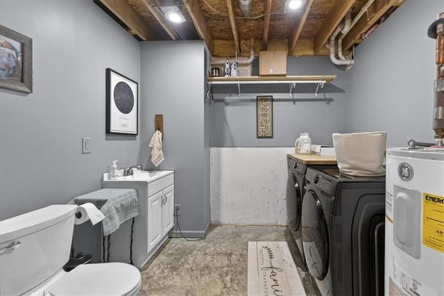 404 NW Orion Drive, Grain Valley, MO 64029