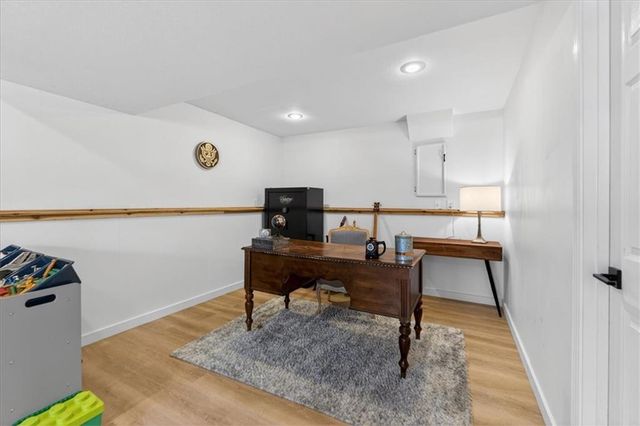 404 NW Orion Drive, Grain Valley, MO 64029