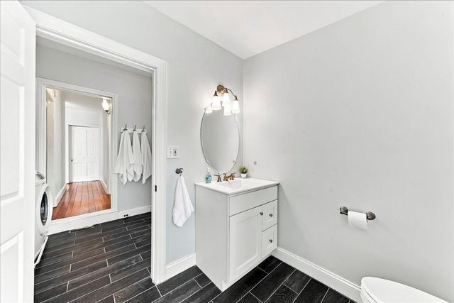 122 E MINER ST, West Chester, PA 19382