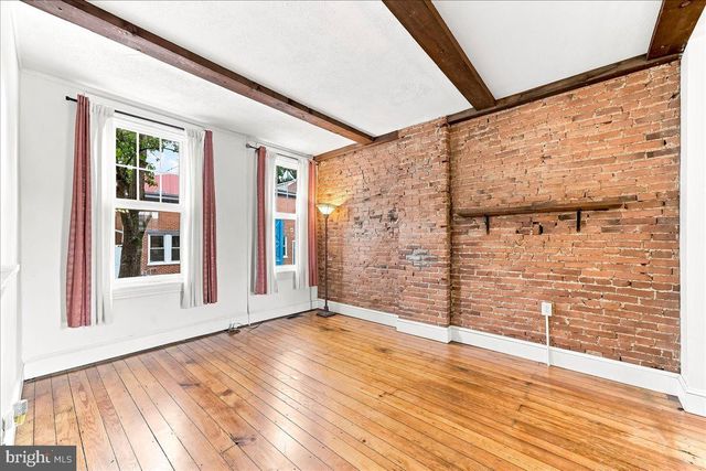 122 E MINER ST, West Chester, PA 19382
