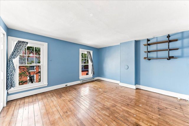 122 E MINER ST, West Chester, PA 19382