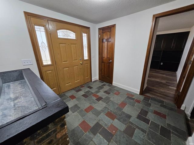 7029 Nordale Drive, Fort Wayne, IN 46804