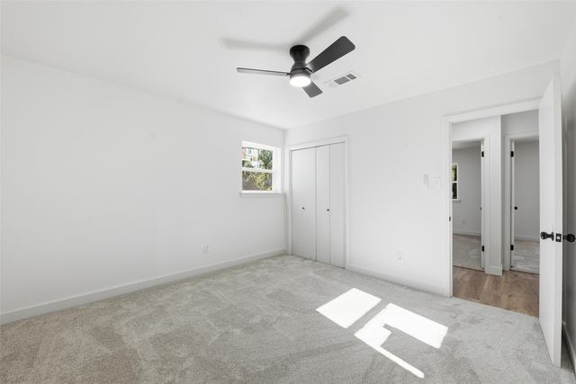 7024 Crabtree Lane, North Richland Hills, TX 76182