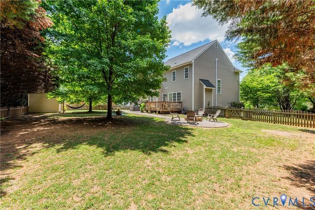 8320 Laurel Meadows Dr, Mechanicsville, VA 23111
