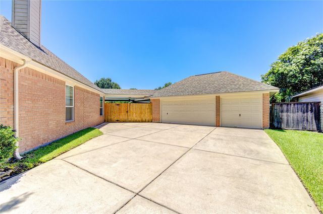 12731 Melvern Court, Houston, TX 77041