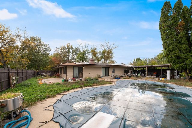 12106 Baker Terrace, Woodstock, IL 60098