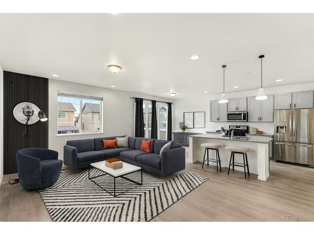 1764 Branching Canopy Dr, Windsor, CO 80550