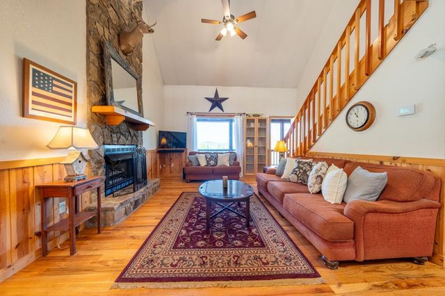 280 Northwoods Circle, Blairsville, GA 30512