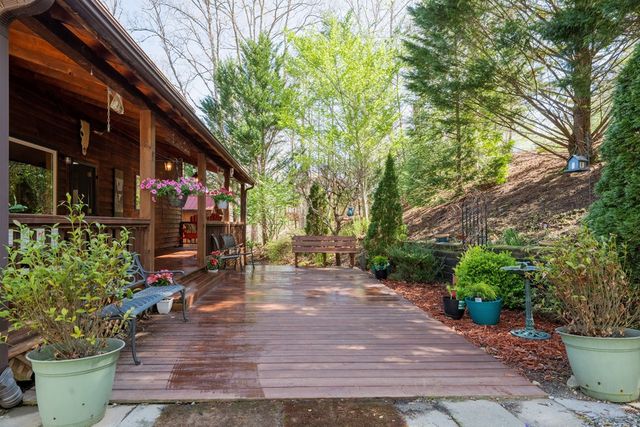 280 Northwoods Circle, Blairsville, GA 30512