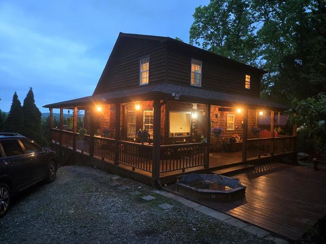 280 Northwoods Circle, Blairsville, GA 30512