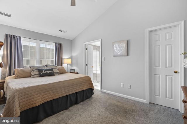 45426 CLARKES CROSSING SQ, Sterling, VA 20164