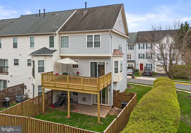 45426 CLARKES CROSSING SQ, Sterling, VA 20164