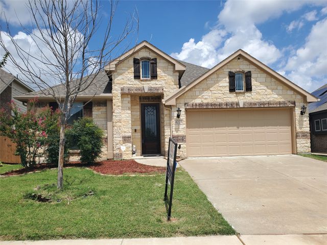 4228 Sweet Clover Lane, Fort Worth, TX 76036