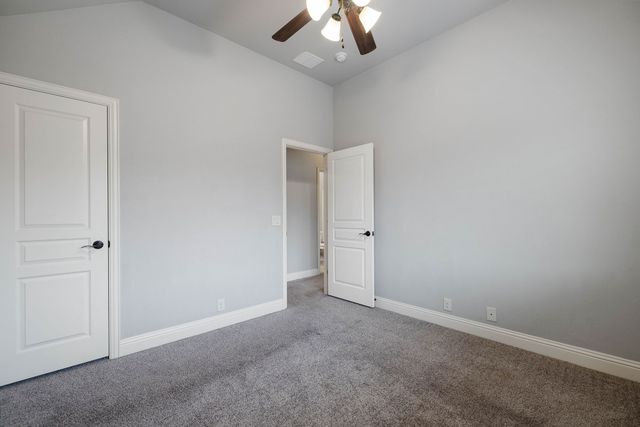 4228 Sweet Clover Lane, Fort Worth, TX 76036