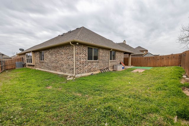 4228 Sweet Clover Lane, Fort Worth, TX 76036