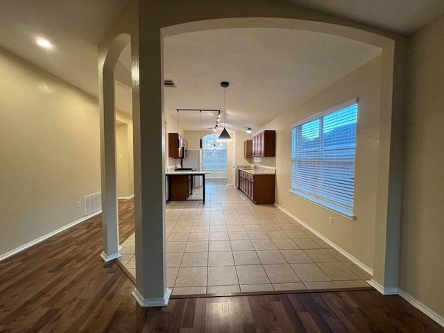 137 Salado DR, Kyle, TX 78640