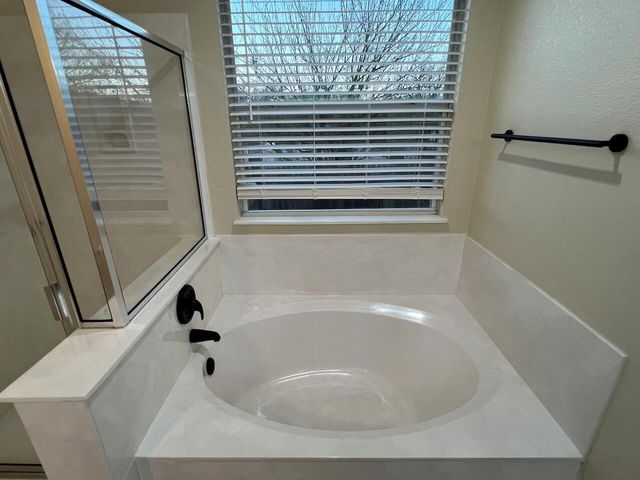 137 Salado DR, Kyle, TX 78640