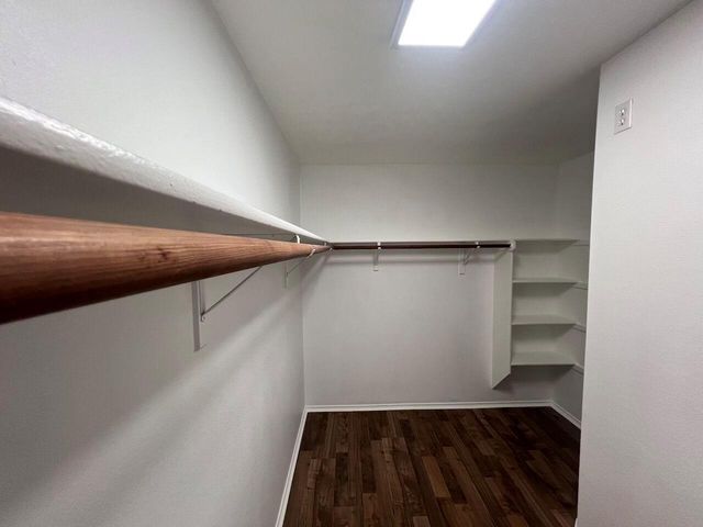 137 Salado DR, Kyle, TX 78640