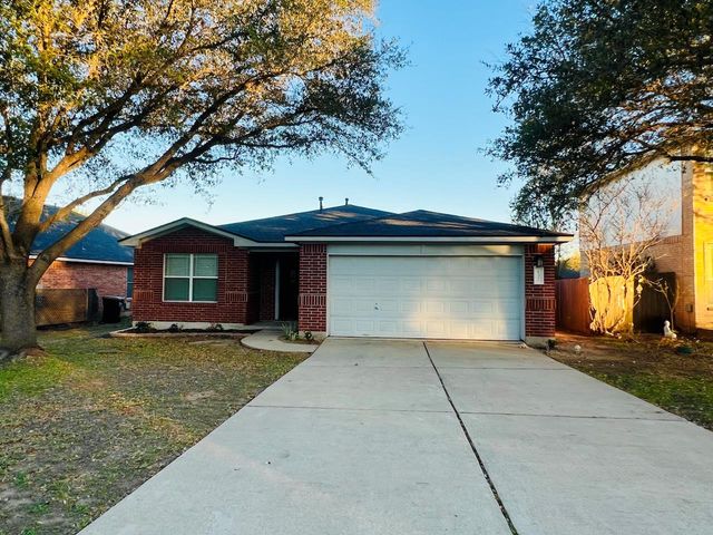 137 Salado DR, Kyle, TX 78640