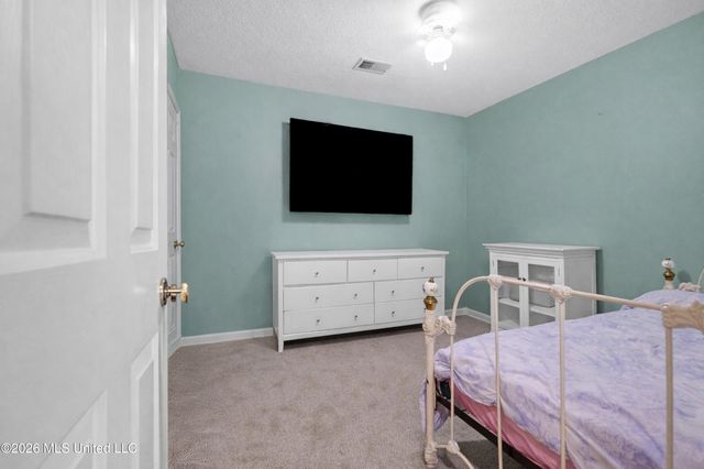 7090 Fox Creek Drive, Olive Branch, MS 38654