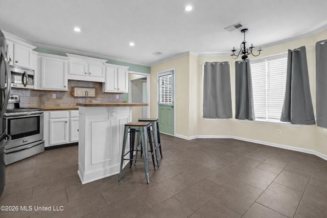 7090 Fox Creek Drive, Olive Branch, MS 38654