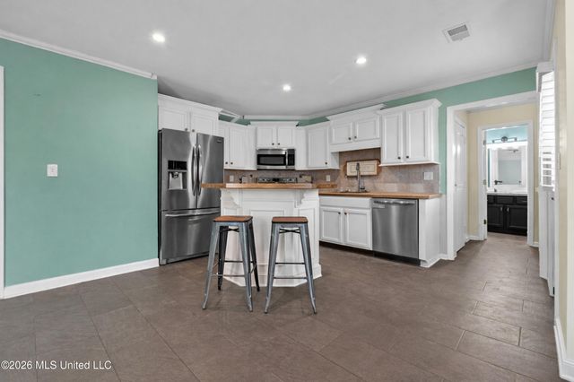 7090 Fox Creek Drive, Olive Branch, MS 38654