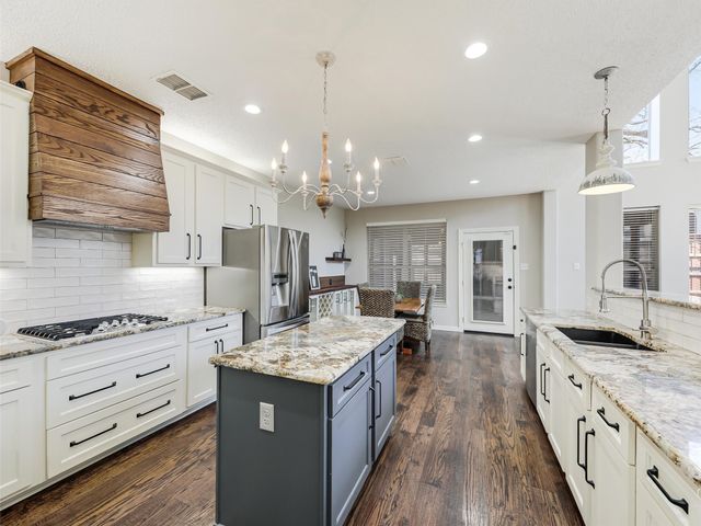 1301 Winston Drive, Mckinney, TX 75072