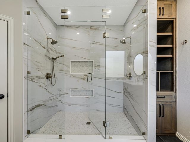 1301 Winston Drive, Mckinney, TX 75072