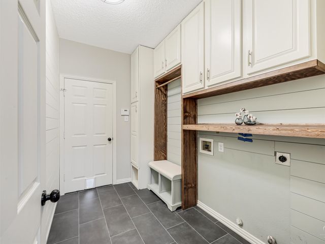 1301 Winston Drive, Mckinney, TX 75072