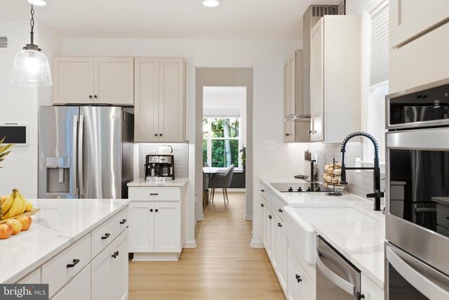 2025 SNYDERSBURG RD, Westminster, MD 21157