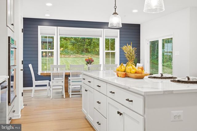 2025 SNYDERSBURG RD, Westminster, MD 21157