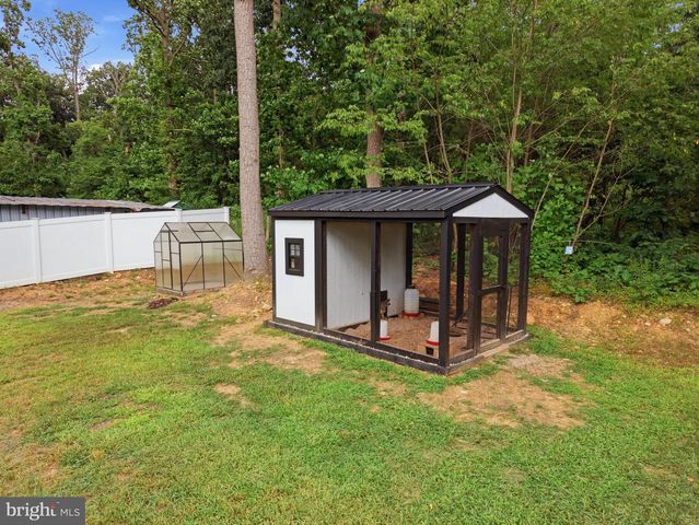 2025 SNYDERSBURG RD, Westminster, MD 21157
