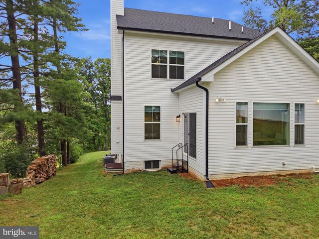 2025 SNYDERSBURG RD, Westminster, MD 21157