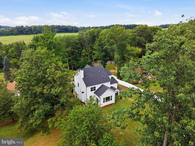 2025 SNYDERSBURG RD, Westminster, MD 21157