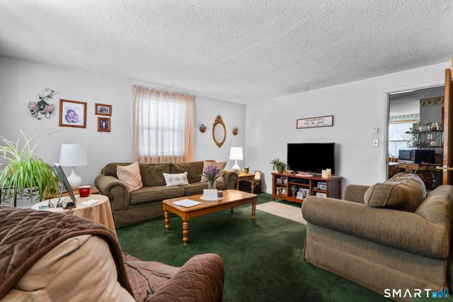 704 Franklin Avenue, Hartford, CT 06114